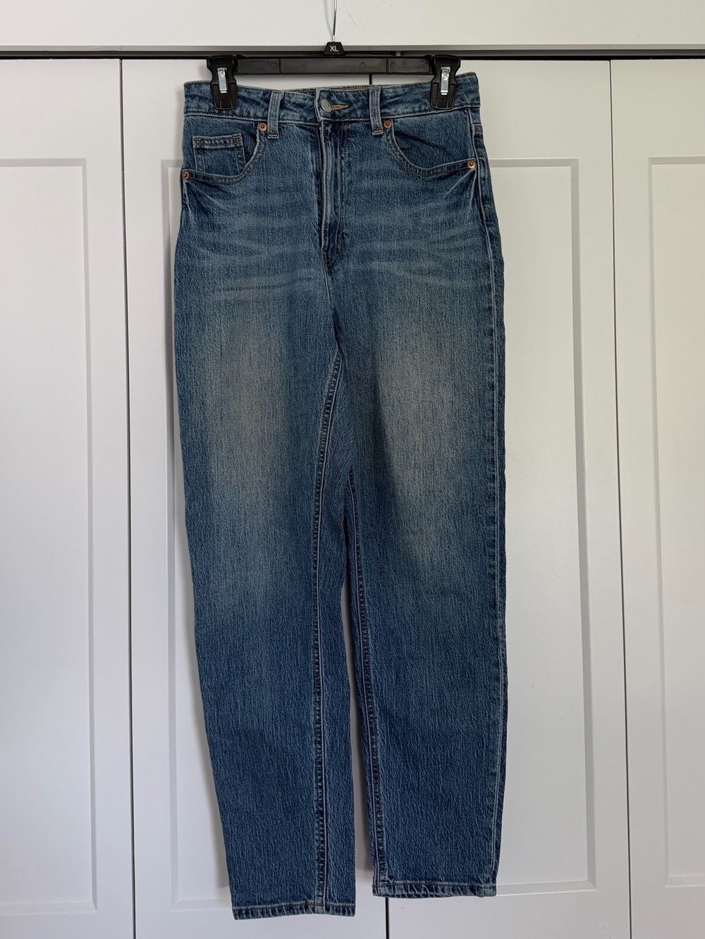 H&M Vintage-Inspired Straight Leg Jeans - Medium Blue